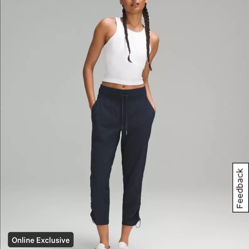 Lululemon Dance Studio MidRise Crop Pant. Size 6. Black. New with tags.